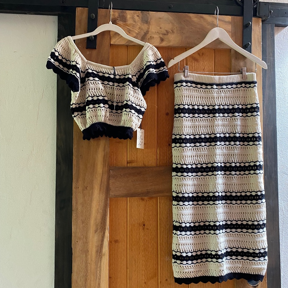 2-Piece Set (Skirt & Top) NWT
